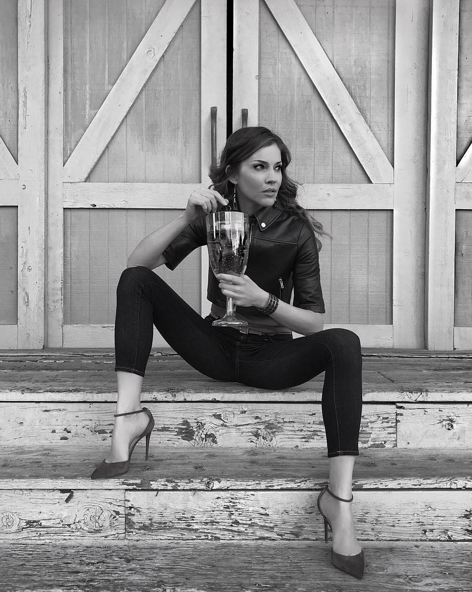 ローレンジャーマンの胸が綺麗！恋人や結婚は？インスタのかわいい画像！シカゴ・ファイア/ハワイファイブオーに出演！ 海外ドラマ情報