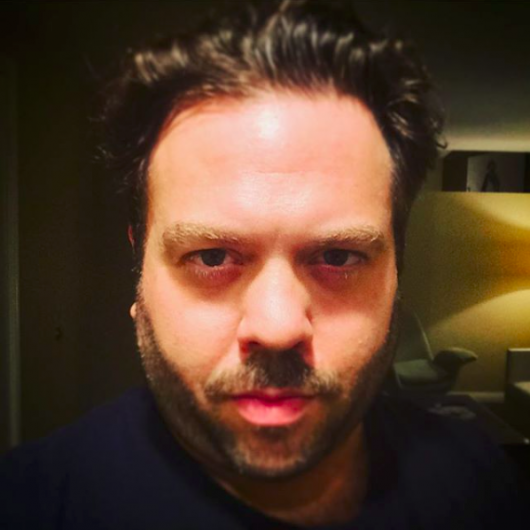 ダン フォグラー映画ファンタビの愛されキャラと性格が似てる 身長や年齢 結婚した妻は ウォーキングデッド9にも出演 海外ドラマ情報