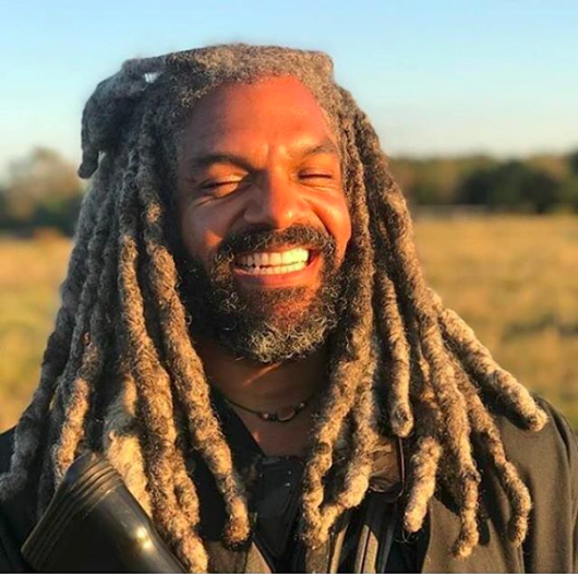 カリー ペイトン エゼキエル王役 髪はズラ 身長や年齢と性格は 声優もしてる インスタのかっこいい画像も ウォーキング デッド 海外ドラマ情報